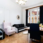 Victory Belle Maison Daire Prag